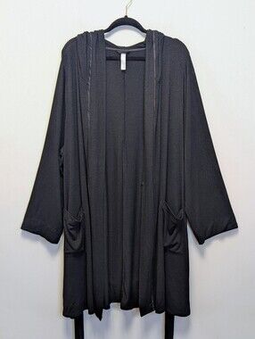 Sleep by Cacique Hooded Black Soft Knit Robe Plus Size 22/24 Tie Waist Pockets